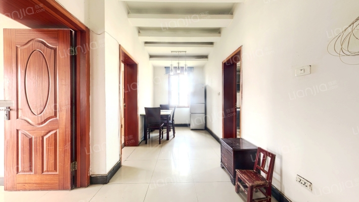 滨湖社区二手房实景图