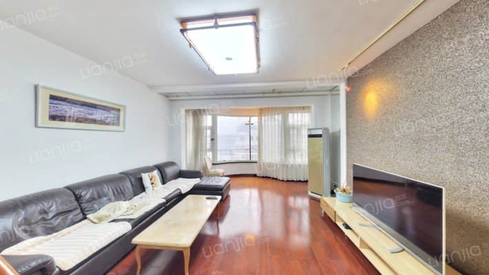 怡通家园二手房实景图