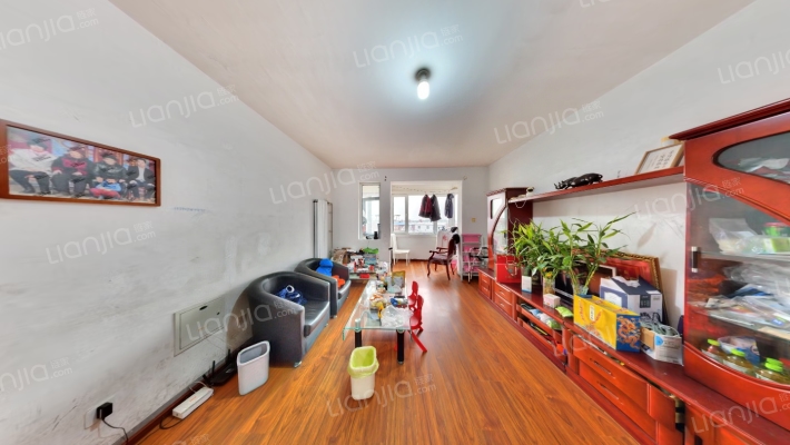 新湾花园南园二手房实景图