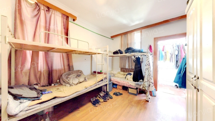 珠江路700-1号二手房实景图