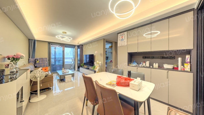 奥悦美筑二手房实景图