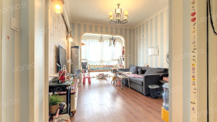 上锦康城B期二手房实景图