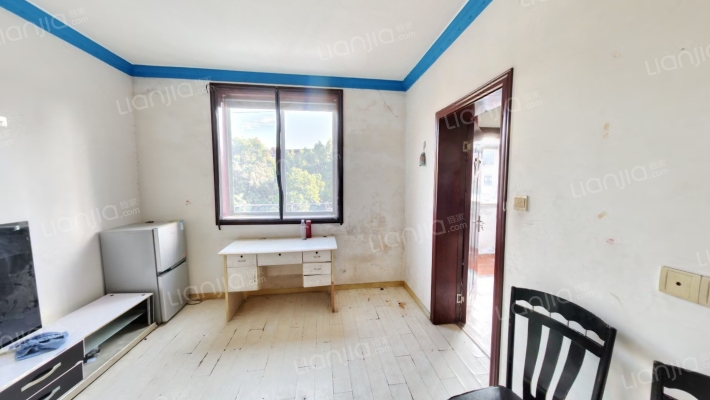 地区机关宿舍二手房实景图