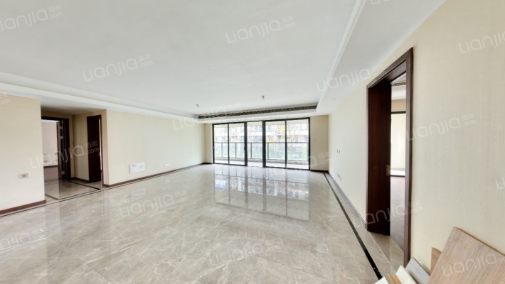 旭辉公元二手房实景图