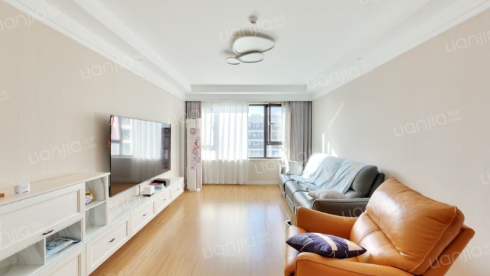 歌尔绿城桃园里二手房实景图