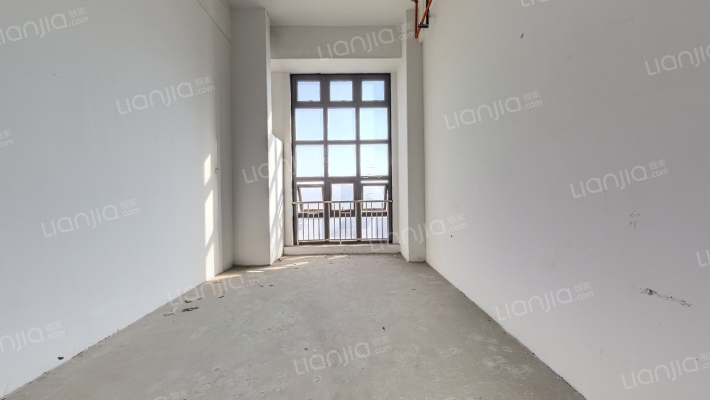 港龙喜临门二手房实景图