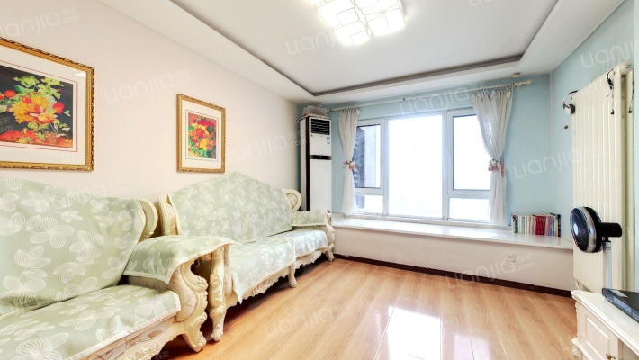 红木林南区二手房实景图