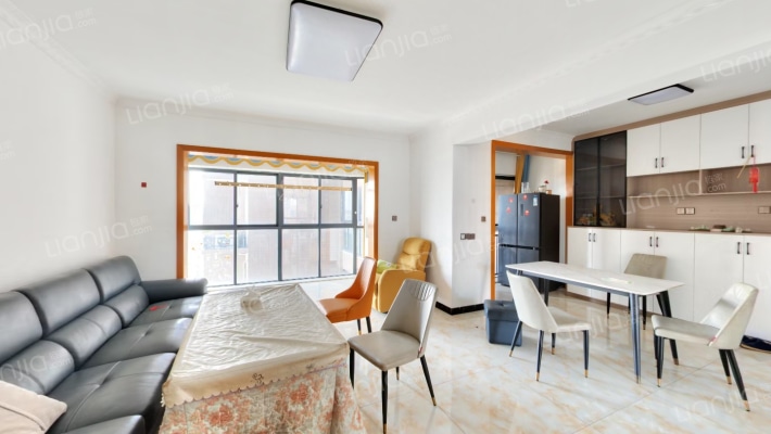 富春山二手房实景图