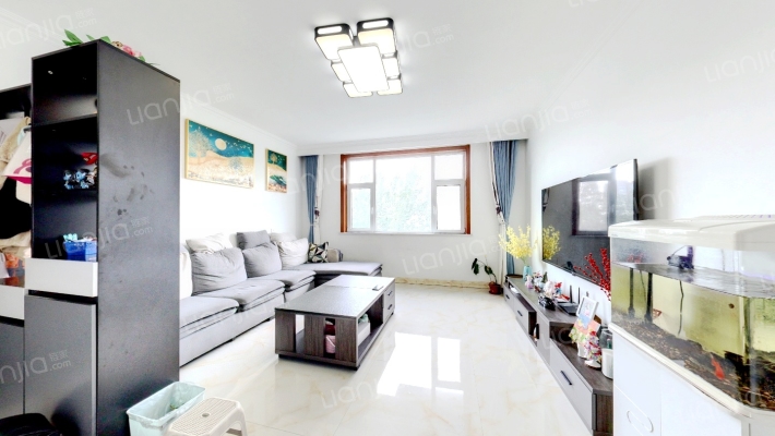 嘉汇花溪地二手房实景图