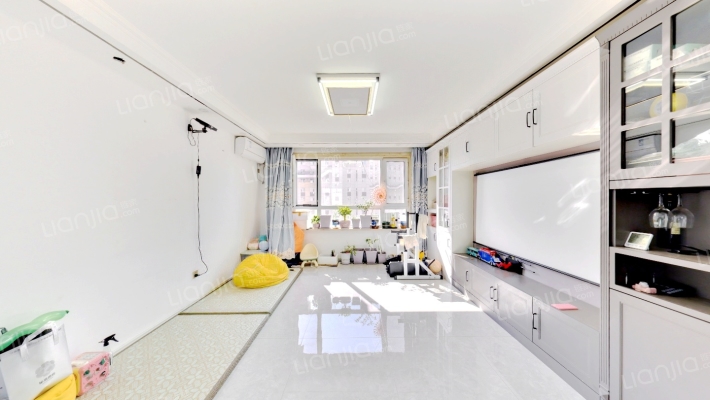 万龙银河城西区二手房实景图