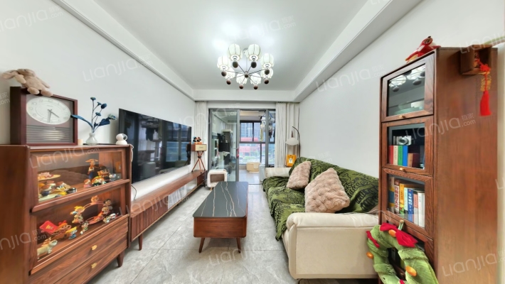 卓越招商臻珑府二手房实景图