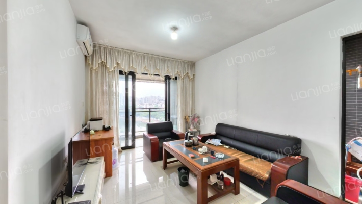 世荣蓝湾半岛二手房实景图