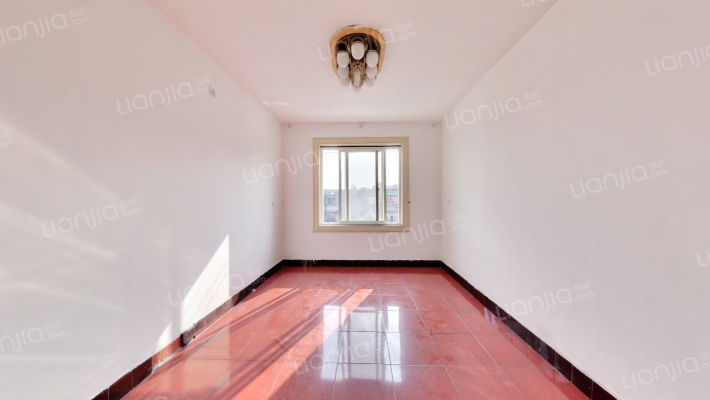 三强南路一段18号二手房实景图