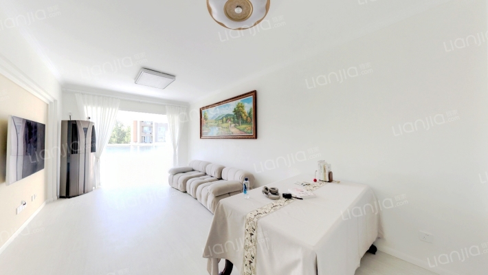 汤臣高尔夫(公寓)二手房实景图