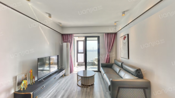 世茂锦绣长江五期二手房实景图