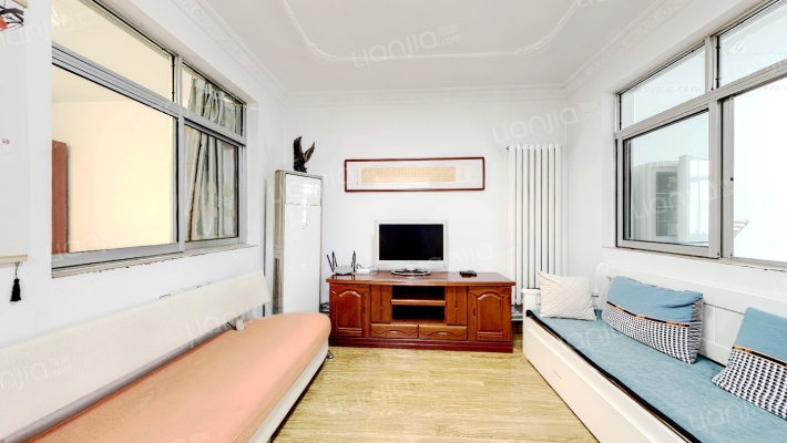 计生委宿舍二手房实景图