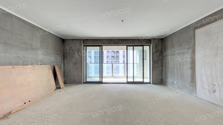 中央铭著二手房实景图