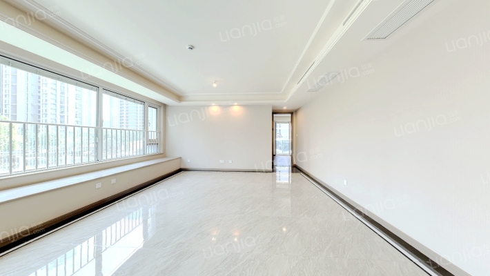 滨江钱江翠语彩虹里二手房实景图