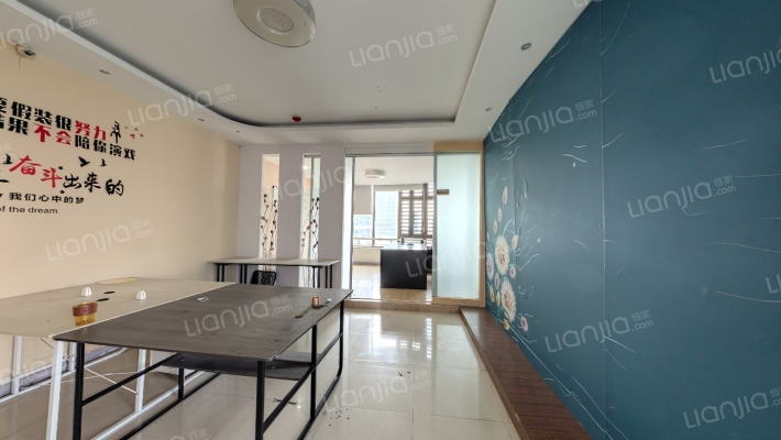 中南世纪城98街区二手房实景图