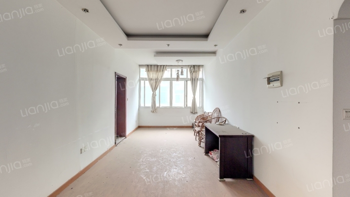 育新路平安小区二手房实景图