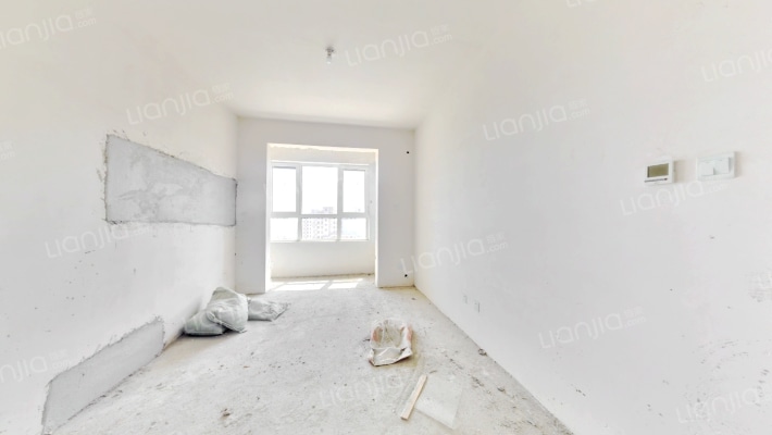 艾馨锦苑二手房实景图