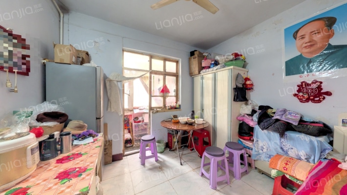 新兴大街35号院二手房实景图