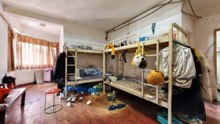 金鹏街271号二手房实景图