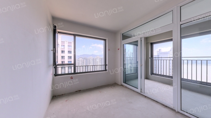 瓯江峯汇二手房实景图