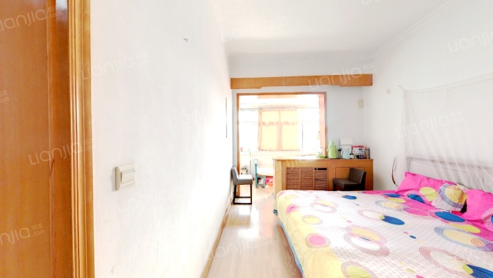 历山路143号二手房实景图