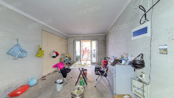 龙腾家园二手房实景图