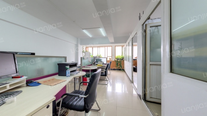 华融国际二手房实景图