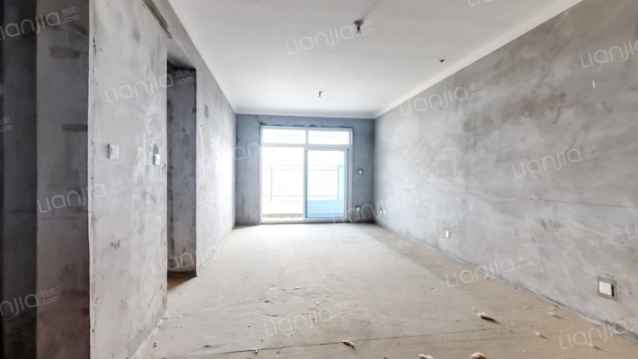 兴忠悦龙台二手房实景图