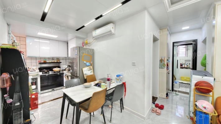 湖东路151号卫生厅单位宿舍二手房实景图