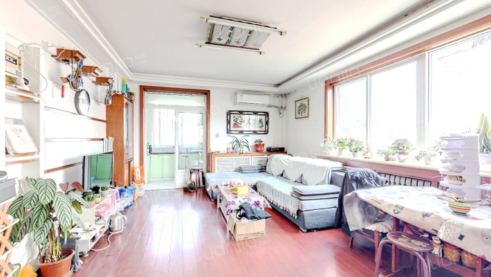 怡海花园二期二手房实景图