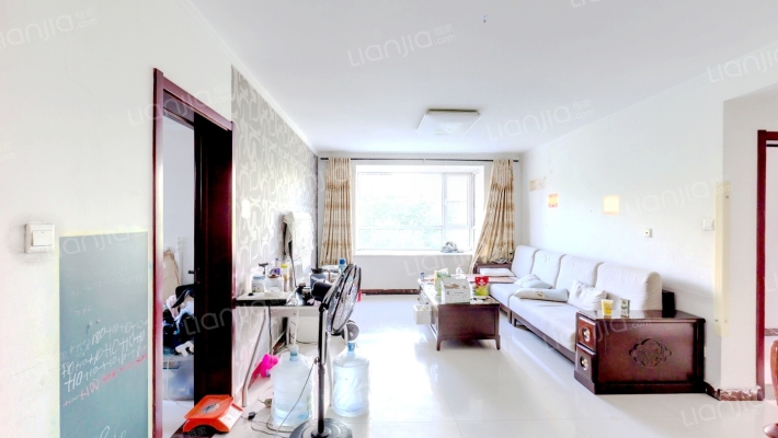 明日郡小区二手房实景图