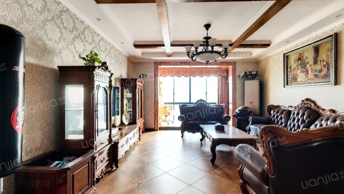 新岳嘉园二手房实景图