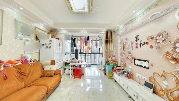 蔚蓝郡二手房实景图