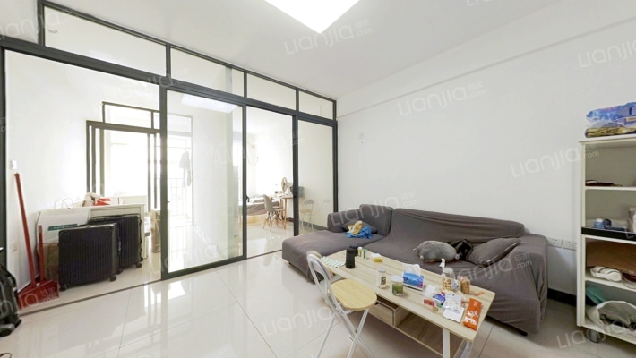 腾步大厦二手房实景图