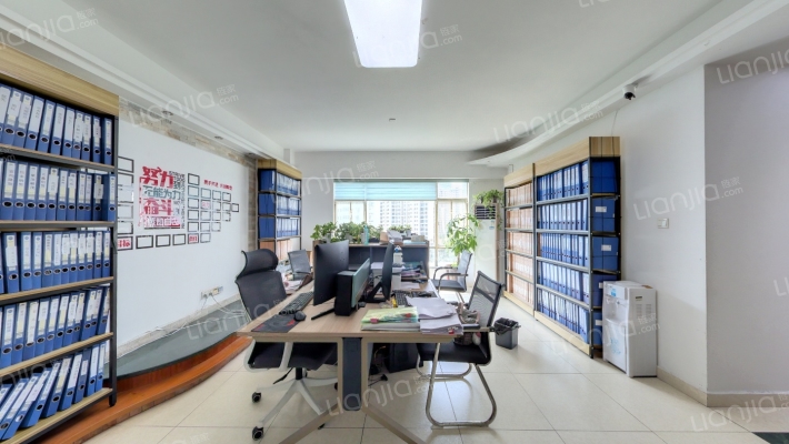 名门广场南区二手房实景图