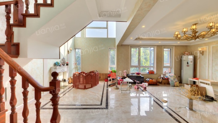 万科水晶城皓石园二手房实景图