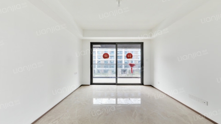 春风湖滨二手房实景图