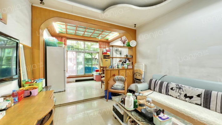 青教花园一期二手房实景图