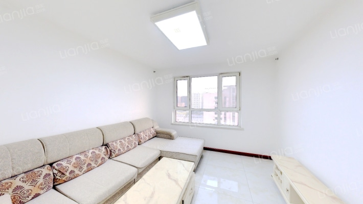 步阳江南甲第三期二手房实景图