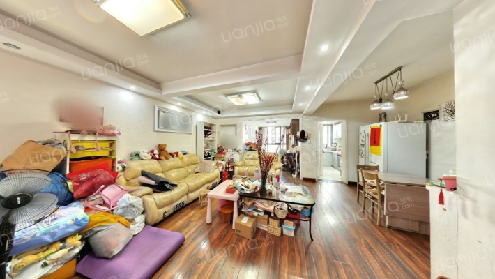 温兴风情苑二手房实景图