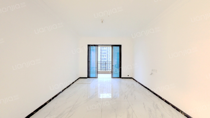 碧桂园华侨湾二手房实景图