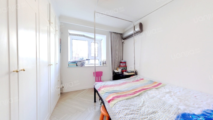 八一中学家属院二手房实景图