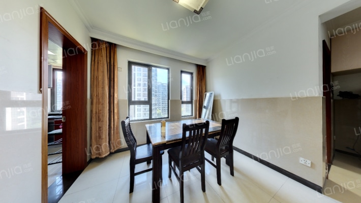 新和嘉苑二手房实景图