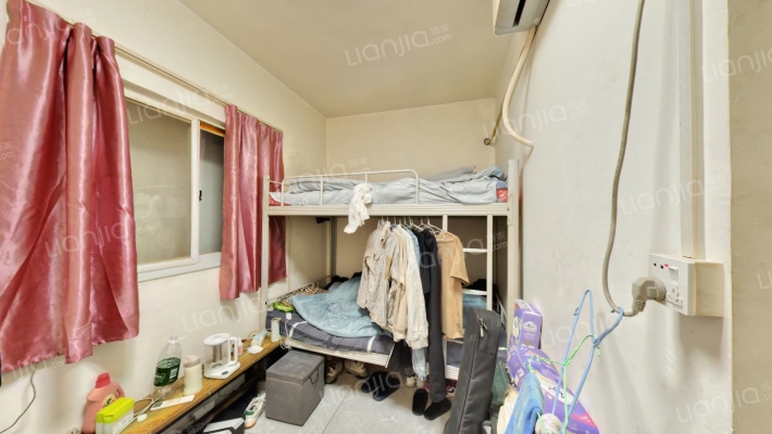 东七路77号二手房实景图