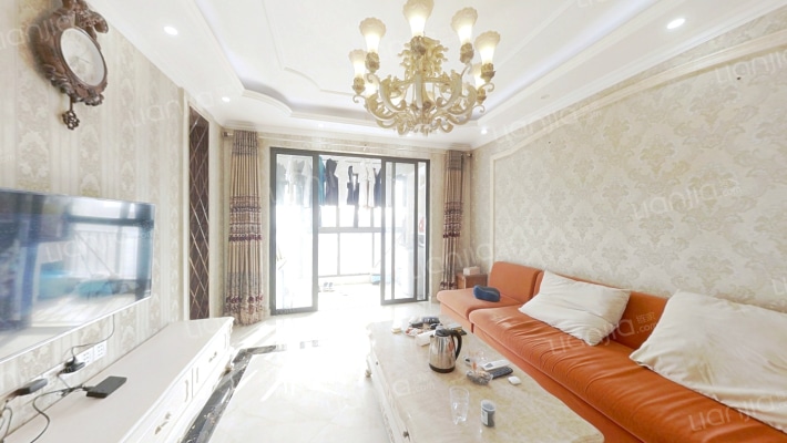 保利百合花园二手房实景图