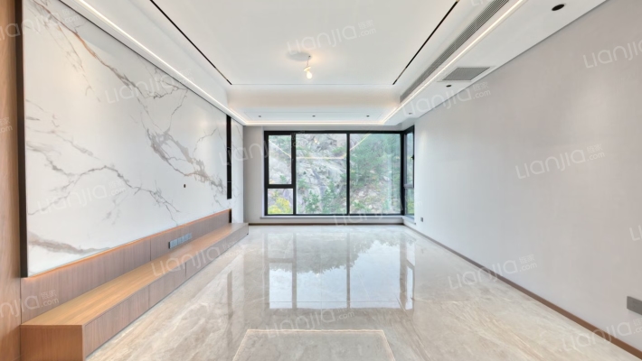 海信松山居二手房实景图